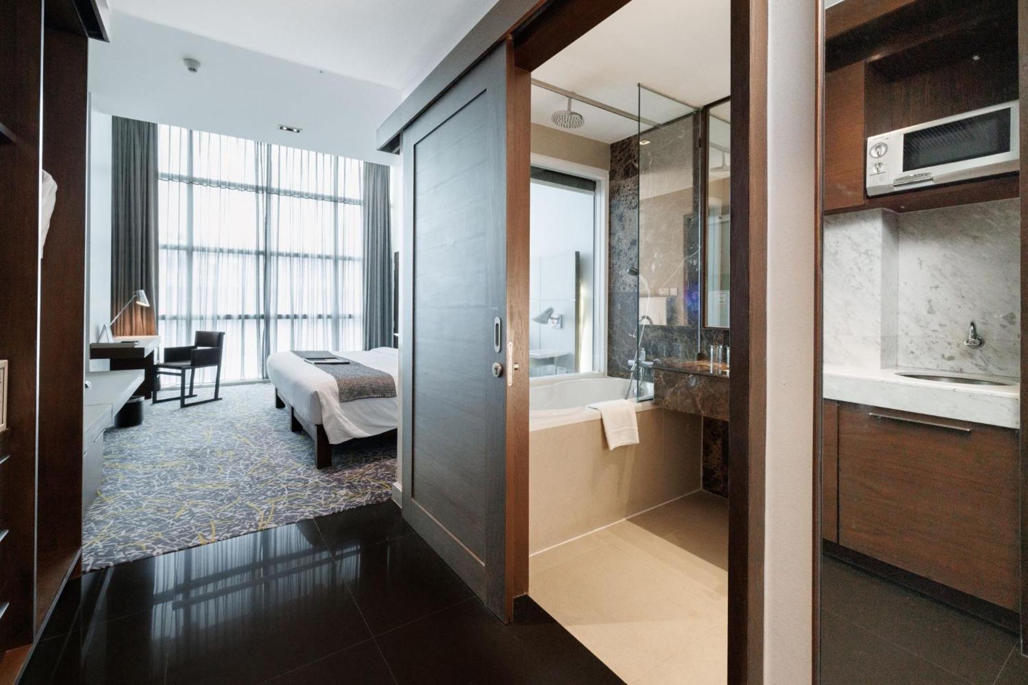 S31 Sukhumvit Hotel - SHA Extra Plus Bangkok Exterior foto